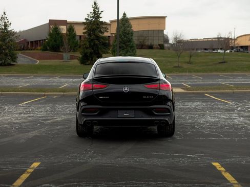 New 2026 Mercedes-Benz GLE 53 AMG 4MATIC Coupe image 6