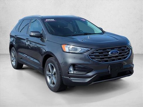 Certified 2019 Ford Edge SEL w/ Equipment Group 201A FWD image 3