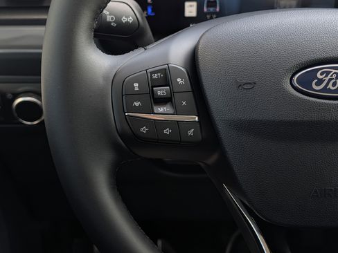 New 2026 Ford Maverick Lariat w/ Black Appearance Package image 29