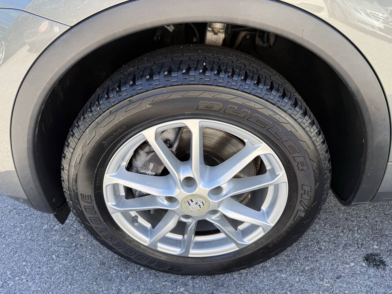 Used 2016 Porsche Cayenne AWD/4WD image 28
