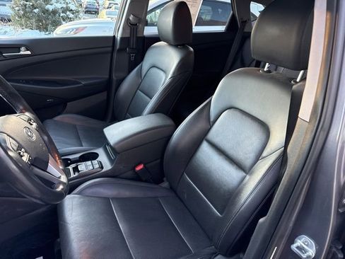 Used 2021 Hyundai Tucson Limited image 22