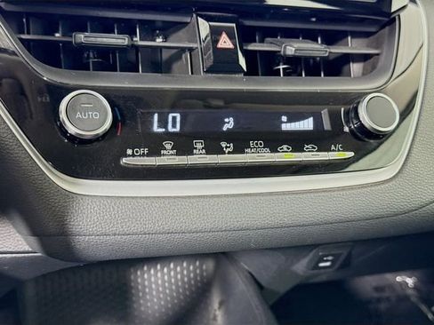 Certified 2024 Toyota Corolla LE FWD image 17