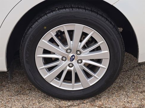 Used 2017 Subaru Impreza 2.0i Premium w/ BSD & Rcta/SRF/Eyesight image 30