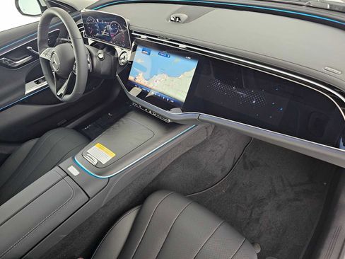 New 2025 Mercedes-Benz E 350 Sedan image 11