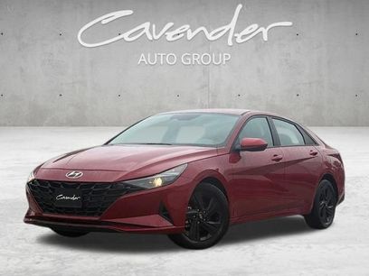Used 2023 Hyundai Elantra SEL