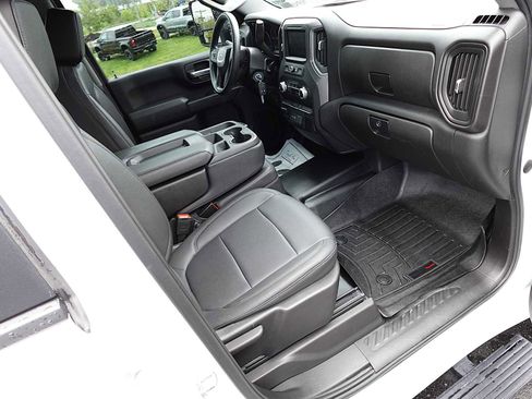 Used 2023 GMC Sierra 3500 Pro w/ Convenience Package AWD/4WD image 31