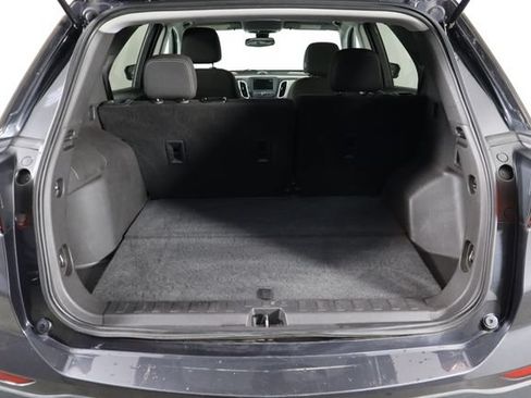 Used 2022 Chevrolet Equinox LT FWD image 9