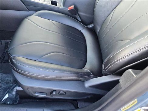 New 2026 Ford Escape SE w/ PHEV Premium Package image 4