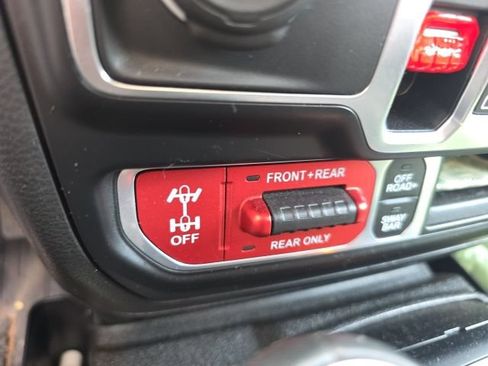 Used 2021 Jeep Wrangler Unlimited Rubicon AWD/4WD image 19