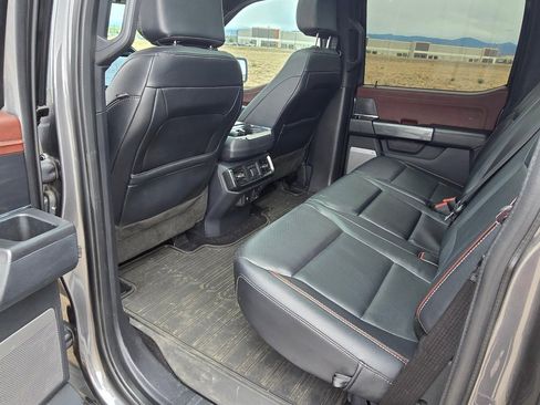 Used 2022 Ford F150 Lariat w/ Equipment Group 502A High image 14