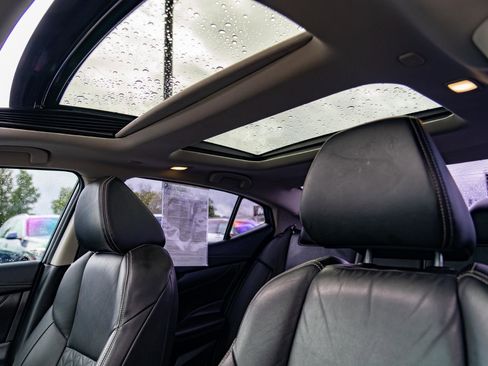 Used 2020 Nissan Maxima Platinum w/ Sport Mat Group FWD image 15