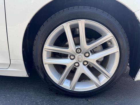 Used 2017 Lexus CT 200h w/ Seat Comfort Package image 21