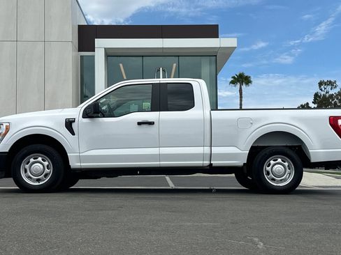 Certified 2022 Ford F150 XL w/ Equipment Group 101A High RWD image 6