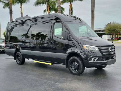 New 2025 Mercedes-Benz Sprinter 3500 image 30