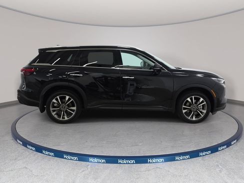 Certified 2023 INFINITI QX60 Luxe w/ Cargo Package AWD/4WD image 4