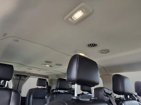 Used 2022 Ford Transit 350 XL image 27