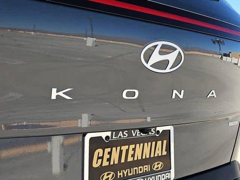 New 2026 Hyundai Kona SE image 12