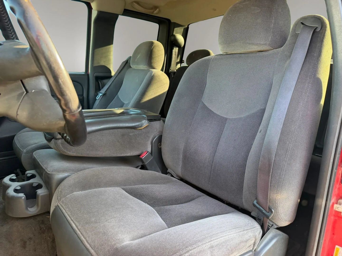 Used 2006 GMC Sierra 1500 SLE w/ Light Duty Power Package AWD/4WD image 10