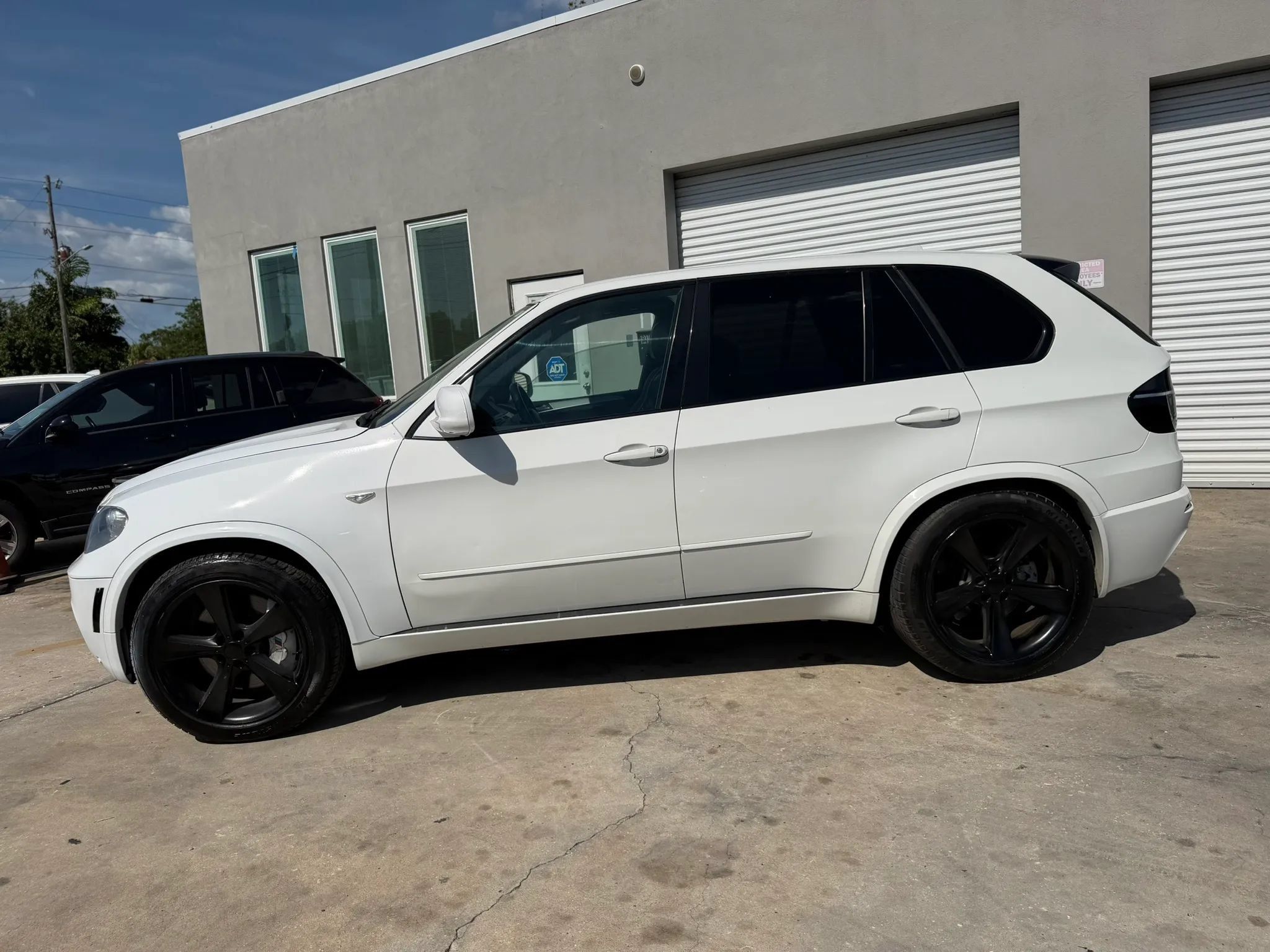 Used 2011 BMW X5 M AWD/4WD image 2