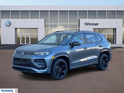 New 2026 Volkswagen Tiguan SE R-Line