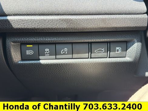 Used 2025 Toyota Camry LE w/ Convenience Package FWD image 14