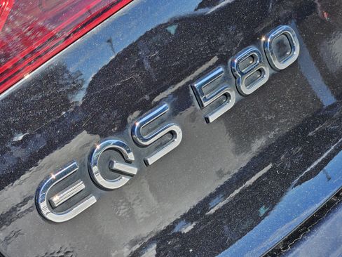 Certified 2023 Mercedes-Benz EQS 580 4MATIC Sedan image 13