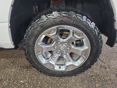 Used 2022 RAM 1500 Big Horn image 15