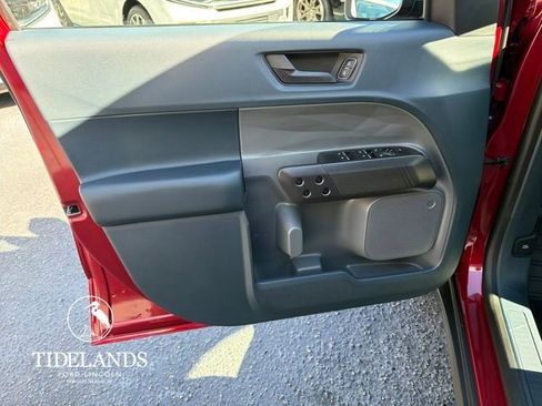 New 2026 Ford Maverick XLT w/ XLT Luxury Package image 12