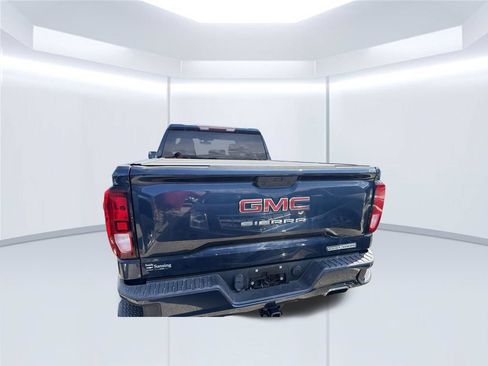 Used 2020 GMC Sierra 1500 Elevation w/ Elevation Value Package AWD/4WD image 8