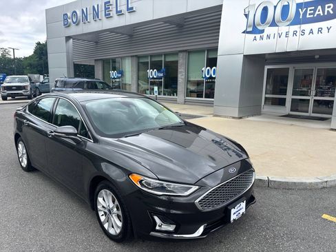 Certified 2019 Ford Fusion Energi Titanium FWD image 1