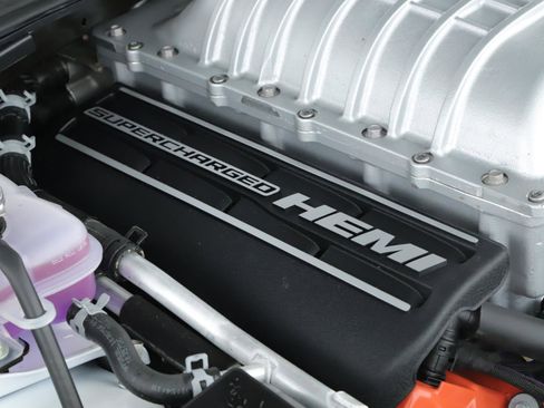 Used 2023 Dodge Challenger SRT Hellcat image 19