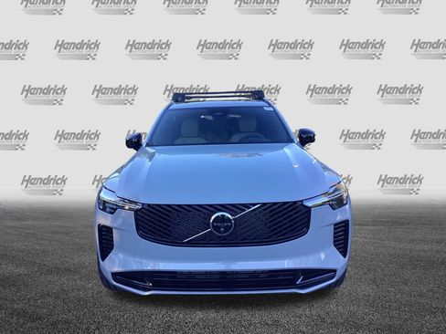 New 2026 Volvo XC90 B6 Ultra w/ Lounge Package AWD/4WD image 3