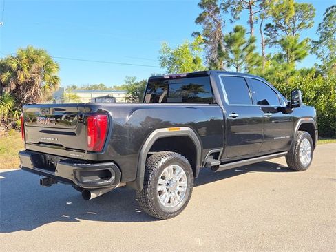 Certified 2023 GMC Sierra 2500 Denali w/ Denali Ultimate Package image 4