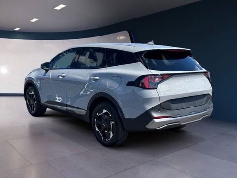 Certified 2026 Kia Sportage S AWD/4WD image 3
