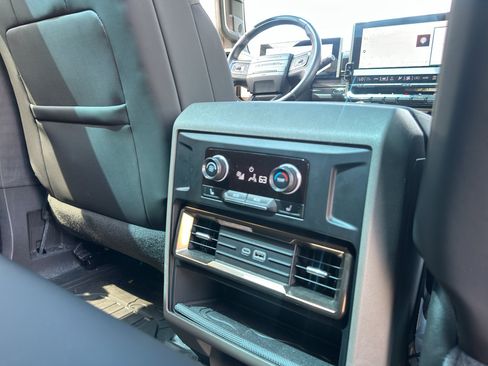 Used 2024 GMC Hummer EV 3X AWD/4WD image 14