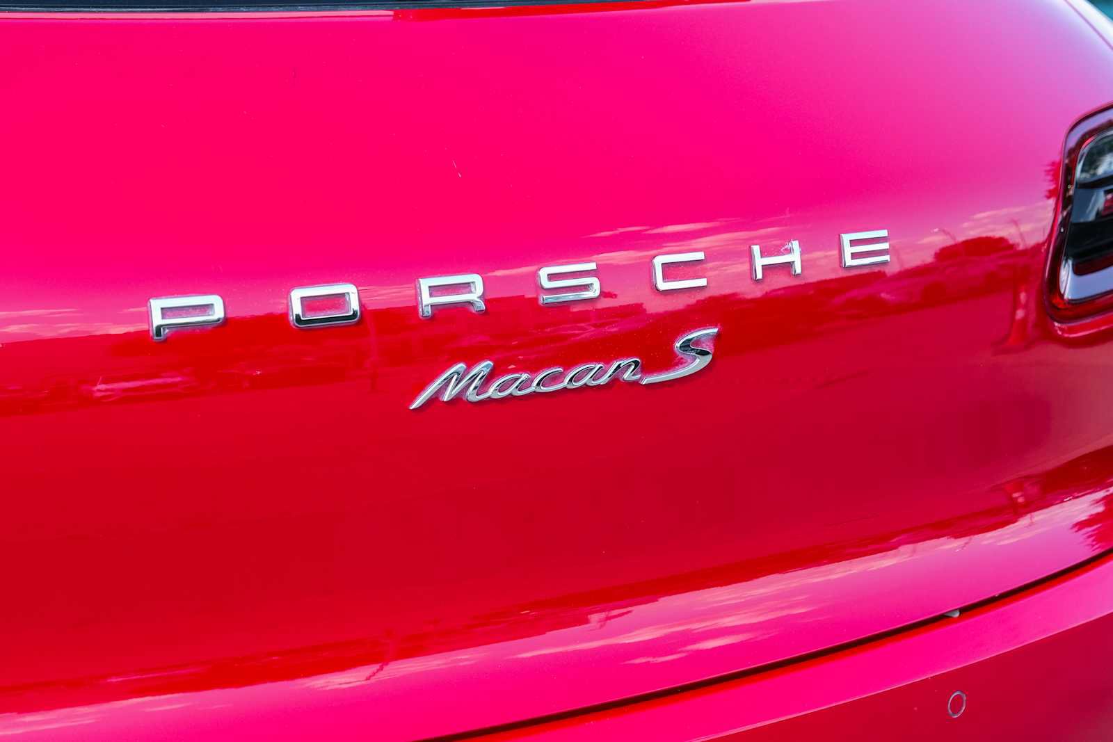 Used 2018 Porsche Macan S AWD/4WD image 14
