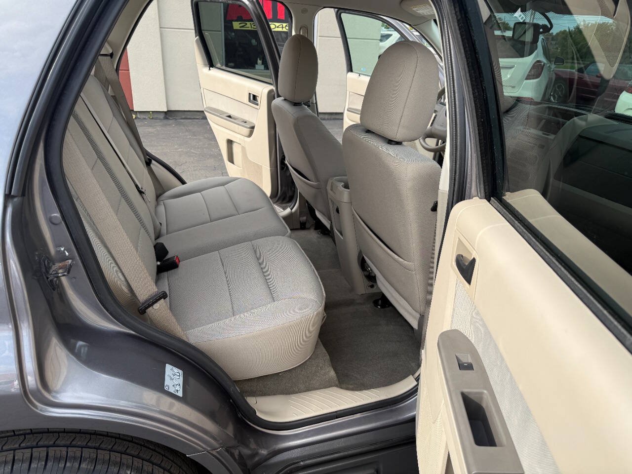 Used 2010 Ford Escape XLT AWD/4WD image 15