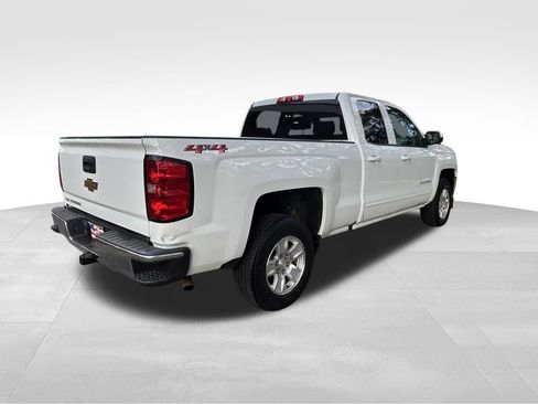 Used 2019 Chevrolet Silverado 1500 LT AWD/4WD image 4