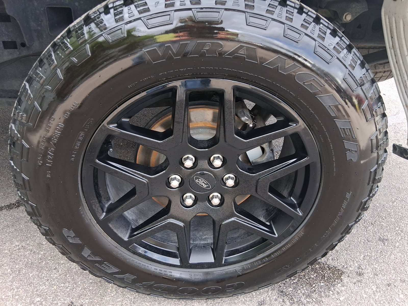Used 2021 Ford F150 Lariat RWD image 9