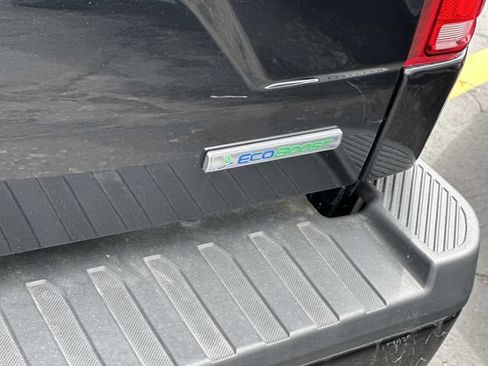 Used 2020 Ford F150 XLT w/ Equipment Group 302A Luxury AWD/4WD image 17