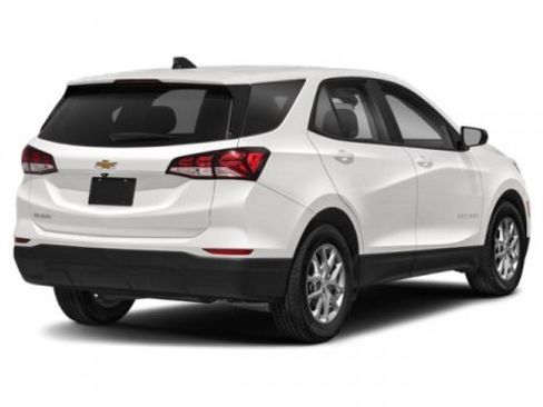 Certified 2024 Chevrolet Equinox LT image 3
