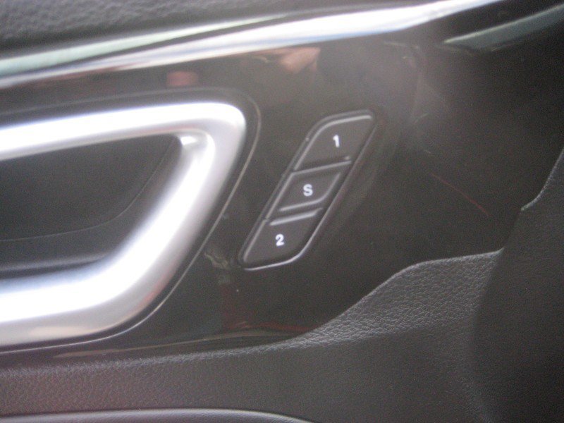 Used 2023 Jeep Compass Trailhawk w/ Trailhawk Elite Group AWD/4WD image 18