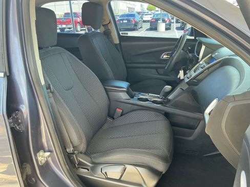 Used 2013 Chevrolet Equinox LS image 19
