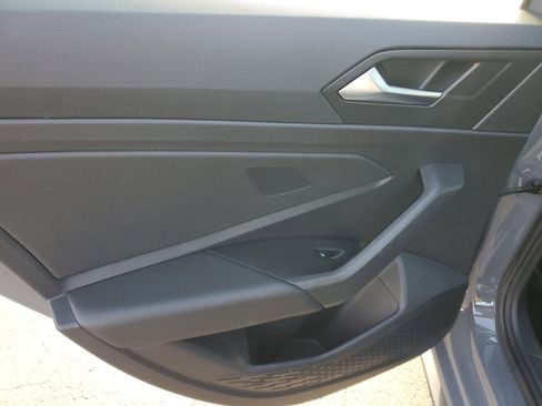 Used 2019 Volkswagen Jetta GLI image 8