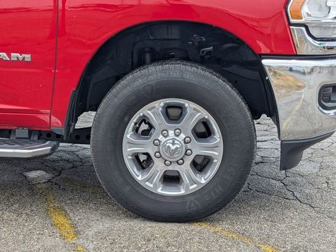 Used 2024 RAM 2500 Big Horn w/ Bed Utility Group image 11