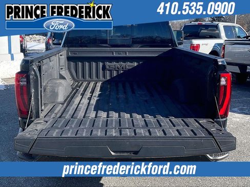 Used 2025 GMC Sierra 3500 Denali Ultimate image 33