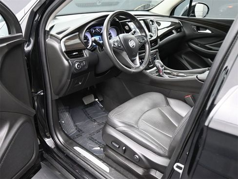 Used 2019 Buick Envision Essence image 2
