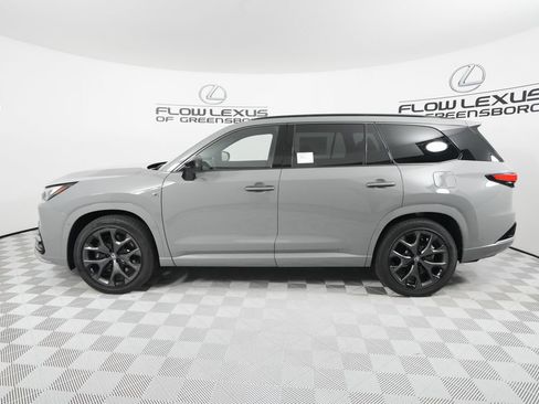 New 2026 Lexus TX 500h AWD image 4