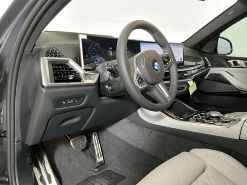 New 2026 BMW X5 M60i image 23