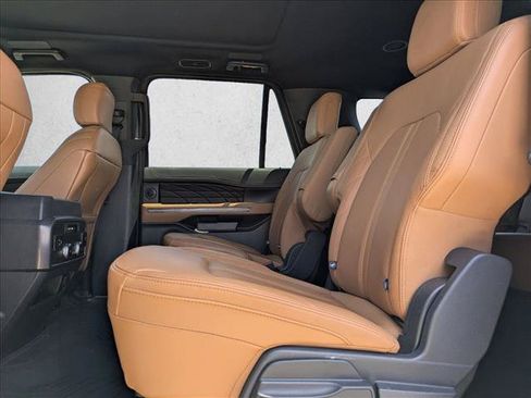 Used 2023 Ford Expedition Max Platinum AWD/4WD image 19